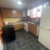 Photo 2: kitchen