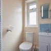 Photo 4: Light and well ventilated