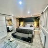 Photo 5: Master’s bedroom