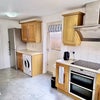 Photo 6: Kitchen