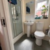 Photo 2: En suite 
