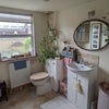 Photo 7: Room 1 bathroom