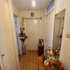 Photo 4: Hallway