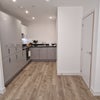 Photo 2: Kitchen