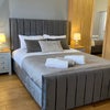 Photo 4: Kingsize Bedroom