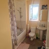 Photo 4: Bathroom 