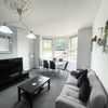 Photo 7: Lounge