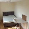 Photo 5: En-Suite