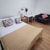 Photo 12: Room 3