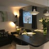 Photo 7: Breakfast bar for socialising with housemates
