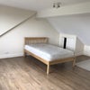 Photo 4: Large en-suite room: 4M14 x 5M45/13'6" x 17'6"