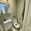 Photo 4: En-suite bathroom