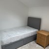 Photo 4: Bedroom single 