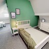 Photo 5: Room 6 En-Suite