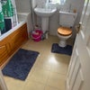 Photo 6: 2nd floor bathroom