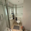 Photo 3: En-Suite