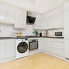Photo 5: Kitchen