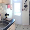 Photo 3: Kitchen