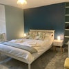 Photo 8: Bedroom