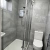 Photo 3: En-Suite