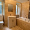 Photo 4: Bathroom