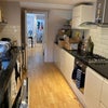 Photo 5: Kitchen