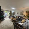 Photo 4: Lounge