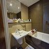 Photo 7: Shared bathroom