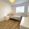 Photo 5: room 2 -