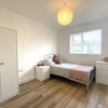 Photo 5: room 1 