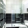 Photo 7: shower room
