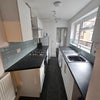 Photo 4: Kitchen 