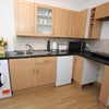 Photo 4: Kitchen
