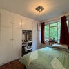 Photo 7: bedroom
