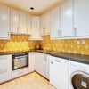 Photo 4: Kitchen