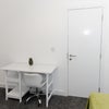 Photo 7: Room 4 