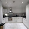 Photo 5: Kitchen