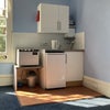 Photo 6: Room 14 - kitchen area