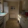 Photo 5: kitchen