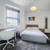 Photo 4: Room 1