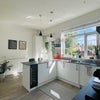 Photo 6: Modern kitchen 