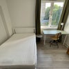 Photo 5: Room 4
