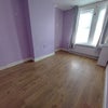 Photo 8: Room 2 - £450pcm 