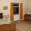 Photo 5: Spacious & Available Double Room