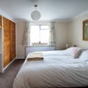 Photo 5: The kingsize bedroom