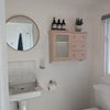 Photo 6: En suite private bathroom