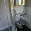 Photo 7: Shared Main Bathroom