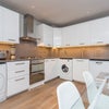 Photo 4: Kitchen