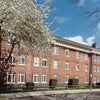 Photo 7: Exterior