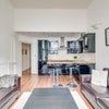 Photo 2: Lounge